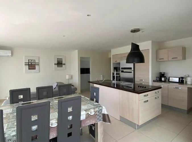 Le Week End Ajaccio (Corsica)